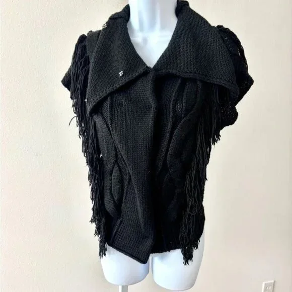 m.o.l  knits Vest Sweater Medium Fringe Open Weave Boho Gothic Festival Indie - Picture 10 of 12